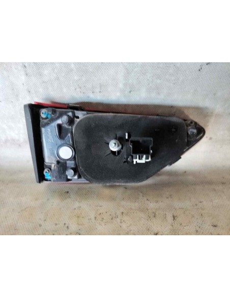 PILOTO TRASERO DERECHO INTERIOR VOLKSWAGEN POLO VI (AW1)(08 2017) - 243427