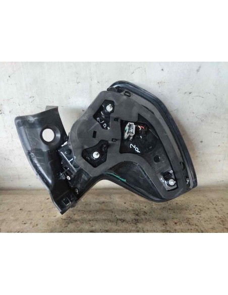 PILOTO TRASERO IZQUIERDO LYNK   CO 01 - 241927