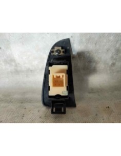 MANDO ELEVALUNAS TRASERO IZQUIERDO TOYOTA AVENSIS BERLINA... 2