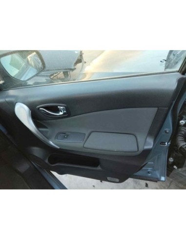 GUARNECIDO PUERTA DELANTERA DERECHA RENAULT...