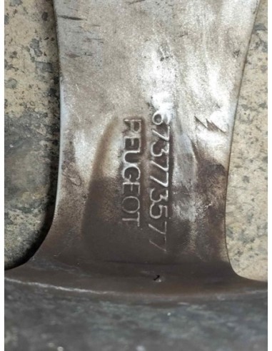 LLANTA PEUGEOT 208 - 253046