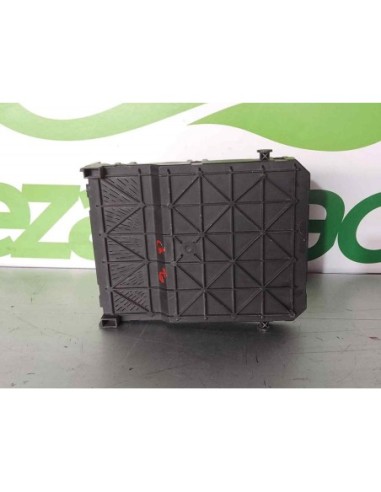 CAJA RELES / FUSIBLES PEUGEOT 206 + - 262033