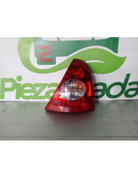 PILOTO TRASERO DERECHO RENAULT CLIO II FASE II (B/CB0) - 261982