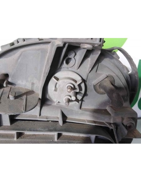 FARO DERECHO MERCEDES-BENZ CLASE E (BM 210) BERLINA - 261993