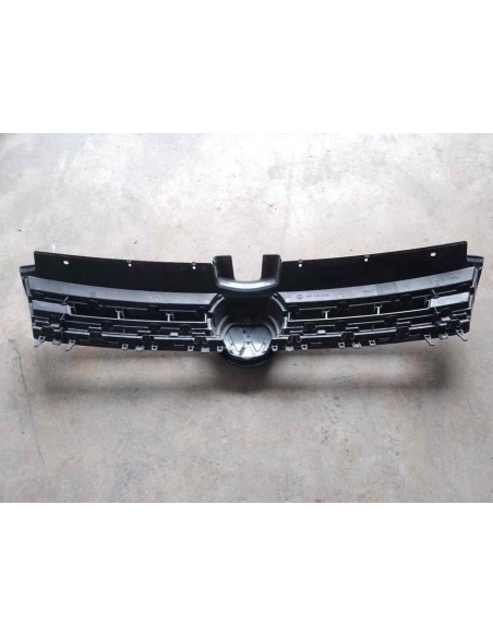 REJILLA DELANTERA VOLKSWAGEN GOLF VII (5G1/BE1) - 260981