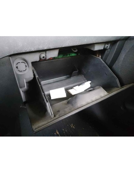 GUANTERA FORD FIESTA (CBK) - 243263