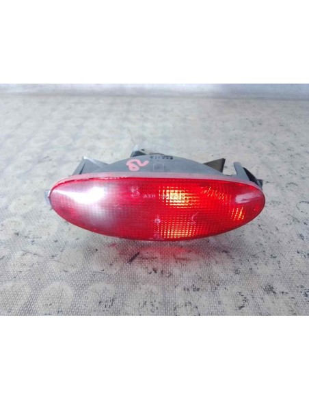 PILOTO TRASERO CENTRAL PEUGEOT 206 SW - 225700