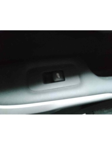 MANDO ELEVALUNAS TRASERO DERECHO VOLVO V40 -...