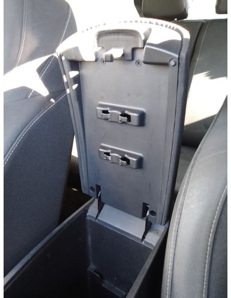 APOYABRAZOS CENTRAL RENAULT KADJAR - 258928