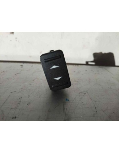 MANDO ELEVALUNAS DELANTERO DERECHO FORD MONDEO...