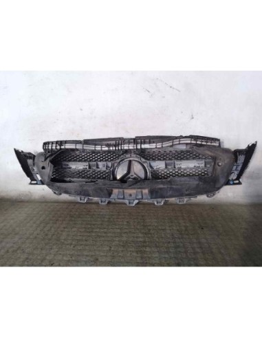 REJILLA DELANTERA MERCEDES-BENZ CLASE E (BM...
