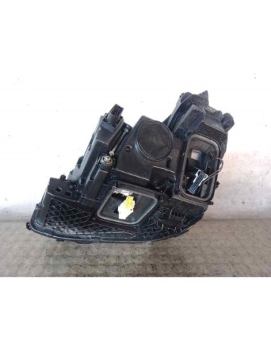 FARO DERECHO MERCEDES-BENZ CLASE E (BM 213)...