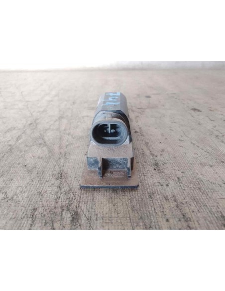 PILOTO MATRICULA OPEL ASTRA H BERLINA - 241545