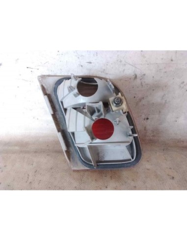 PILOTO TRASERO DERECHO INTERIOR BMW SERIE 3...