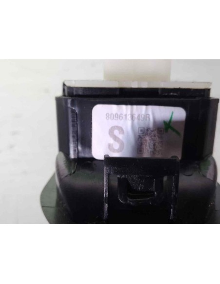 MANDO ELEVALUNAS DELANTERO IZQUIERDO DACIA DUSTER II - 254124