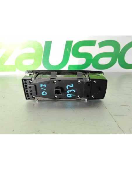 MANDO ELEVALUNAS DELANTERO IZQUIERDO MERCEDES-BENZ CLASE A (BM 176) - 246640