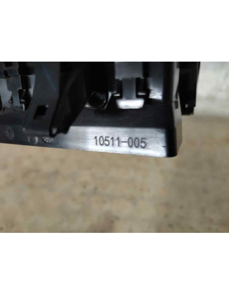 REJILLA AIREADORA RENAULT CLIO V - 204271