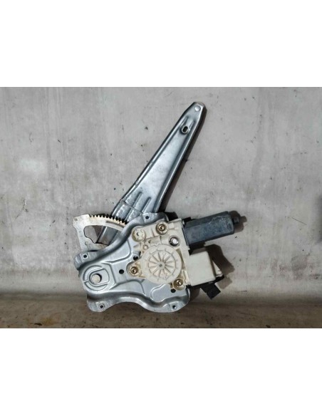 ELEVALUNAS TRASERO DERECHO TOYOTA COROLLA (E12) - 217255