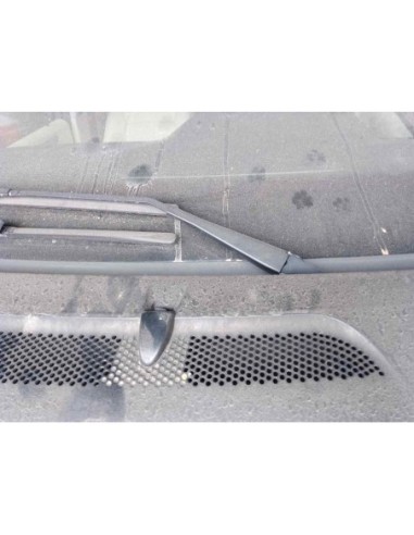 BRAZO LIMPIA DELANTERO IZQUIERDO MERCEDES-BENZ...