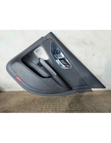 GUARNECIDO PUERTA TRASERA DERECHA MERCEDES-BENZ...