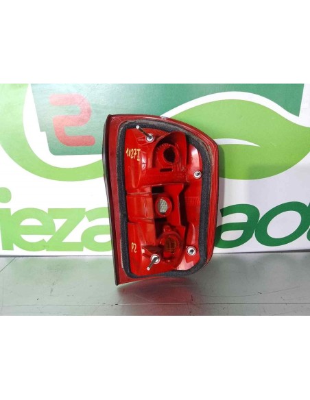 PILOTO TRASERO IZQUIERDO TOYOTA RAV4 (A2) - 261190