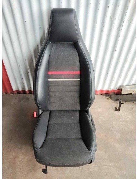 JUEGO ASIENTOS COMPLETO MERCEDES-BENZ CLASE A (BM 176) - 262179
