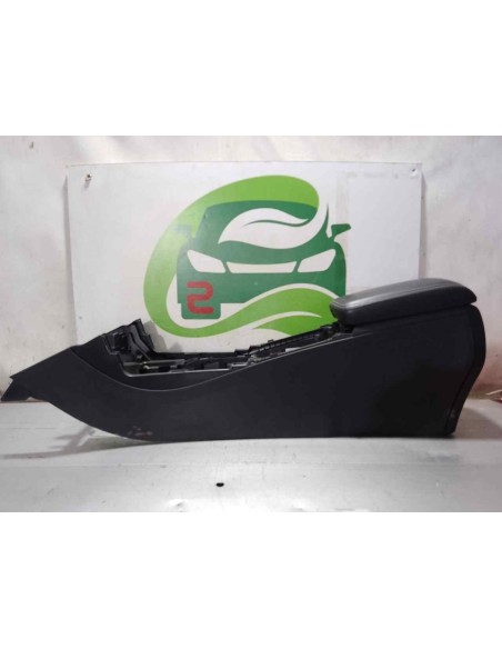 APOYABRAZOS CENTRAL MERCEDES-BENZ CLASE A (BM 176) - 264352