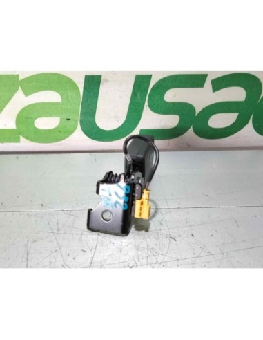 ENGANCHE CINTURON TRASERO IZQUIERDO...