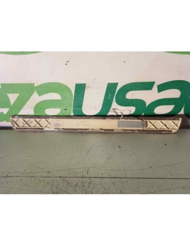 MOLDURA MERCEDES-BENZ CLASE A (BM 176) - 251125