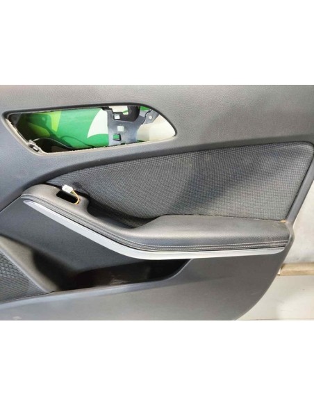 GUARNECIDO PUERTA DELANTERA DERECHA MERCEDES-BENZ CLASE A (BM 176) - 251113