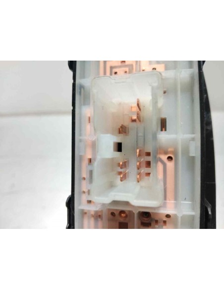 MANDO ELEVALUNAS DELANTERO DERECHO RENAULT KADJAR - 258862