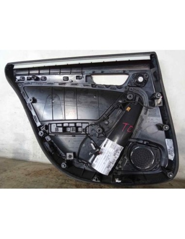 GUARNECIDO PUERTA TRASERA DERECHA AUDI A5...