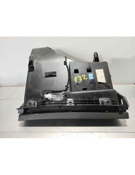 GUANTERA MERCEDES-BENZ CLASE A (BM 176) - 265353