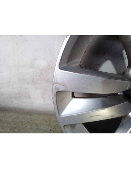 LLANTA PEUGEOT 308 - 216104