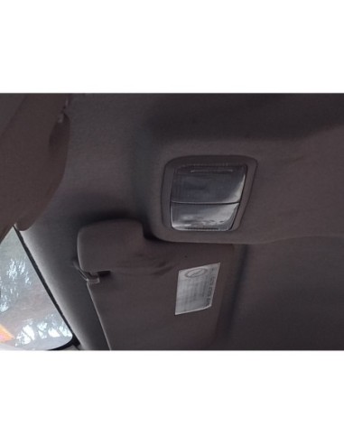 LUZ INTERIOR TOYOTA YARIS (NCP1/NLP1/SCP1) -...