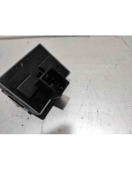 MANDO ELEVALUNAS DELANTERO IZQUIERDO VOLKSWAGEN POLO IV (9N3) - 264474