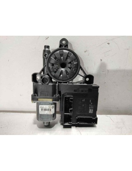 MOTOR ELEVALUNAS DELANTERO DERECHO VOLKSWAGEN PASSAT BERLINA (362) - 264660