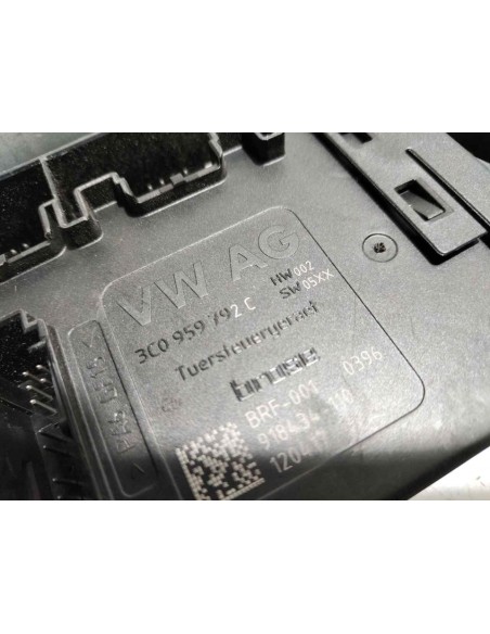 MOTOR ELEVALUNAS DELANTERO DERECHO VOLKSWAGEN PASSAT BERLINA (362) - 264660