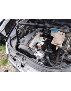 CONDENSADOR / RADIADOR  AIRE ACONDICIONADO AUDI A4...