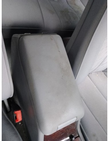 APOYABRAZOS CENTRAL MERCEDES-BENZ CLASE E (BM...