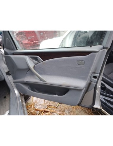 GUARNECIDO PUERTA DELANTERA DERECHA...