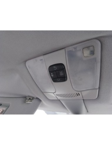 LUZ INTERIOR MERCEDES-BENZ CLASE E (BM 210)...