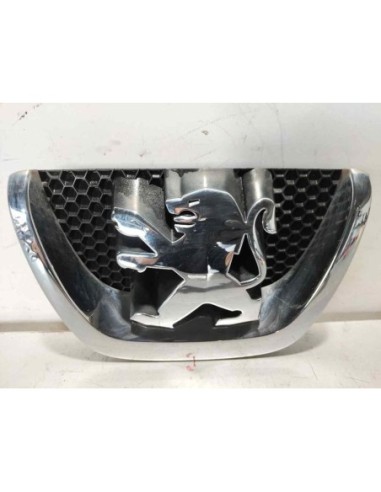 REJILLA DELANTERA PEUGEOT 207 - 266020