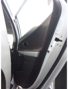 GUARNECIDO PUERTA TRASERA DERECHA KIA CEED (JD) - 266894