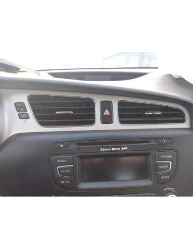 REJILLA AIREADORA KIA CEED (JD) - 266931