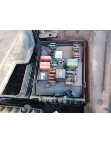 CAJA RELES / FUSIBLES SKODA SUPERB (3T4) - 267050