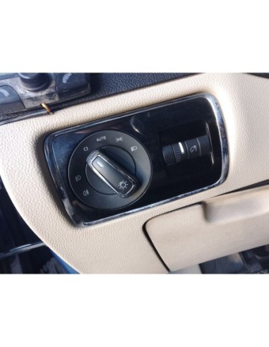 MANDO LUCES SKODA SUPERB (3T4) - 267008