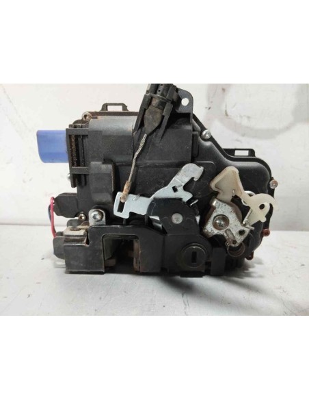 CERRADURA PUERTA TRASERA DERECHA SEAT CORDOBA BERLINA (6L2) - 262231