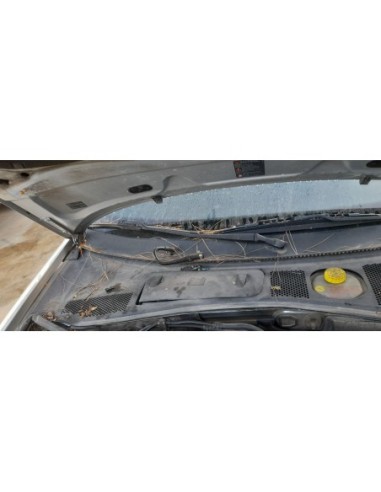 BRAZO LIMPIA DELANTERO DERECHO VOLKSWAGEN...