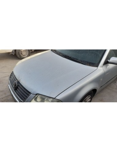 CAPO VOLKSWAGEN PASSAT BERLINA (3B3) - 267541